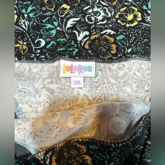LuLaRoe Cassie skirt 2xl NWOT - Picture 4 of 5